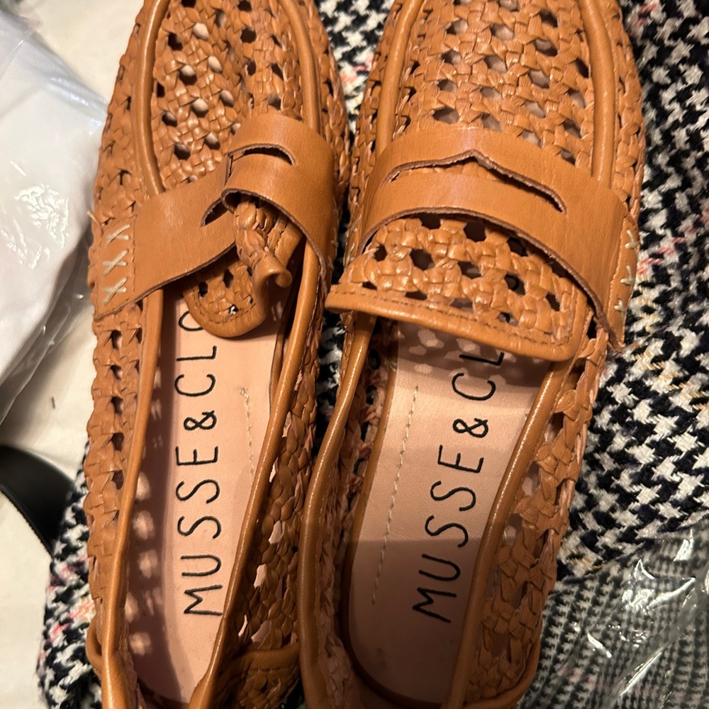 NWOT Musse and Cloud Melby loafers size 7 - Picture 1 of 4